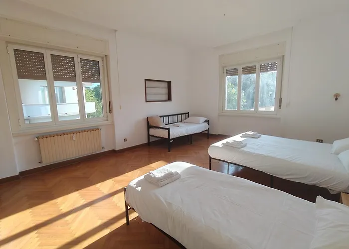 Dock Bay Апартаменти Трієст