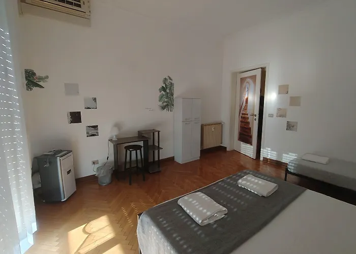 Dock Bay Апартаменти *